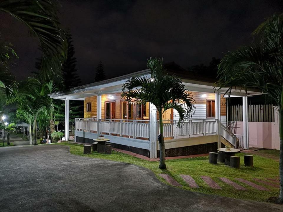 Hotel Casa De Miguelitos Tagaytay City Exterior foto